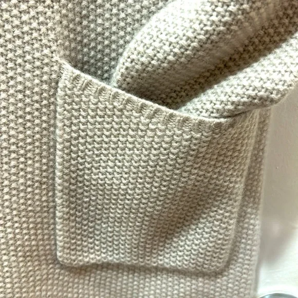 TAHARI 100% 2 Ply Cashmere Shawl Sweater Coat - Picture 6 of 6